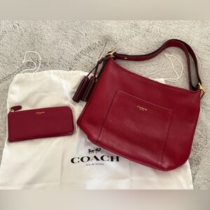 Coach Vintage Legacy Hobo Bag & Matching Wallet Red Pebbled Leather E1381-25678